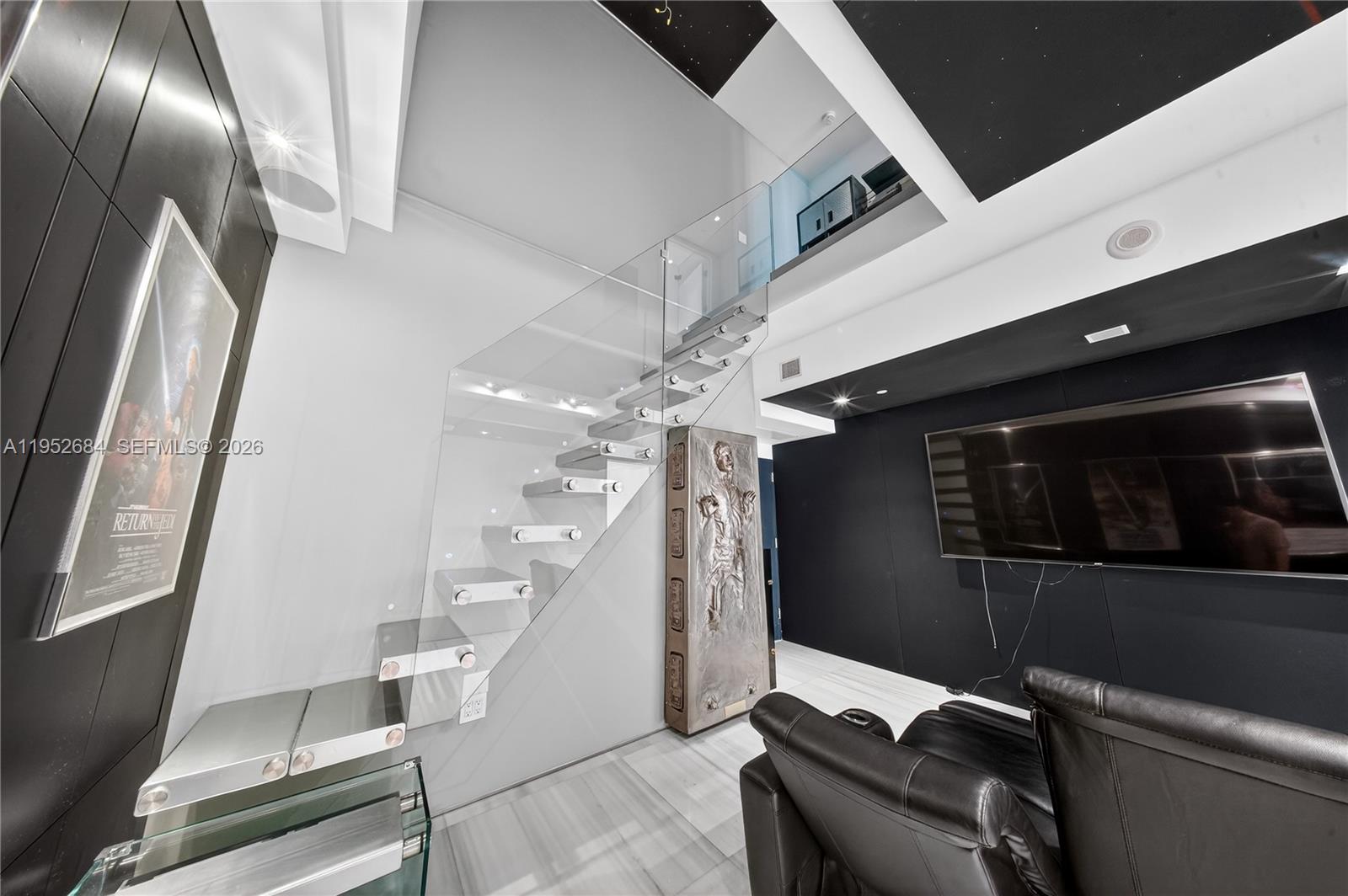 MARQUIS CONDO - Residential