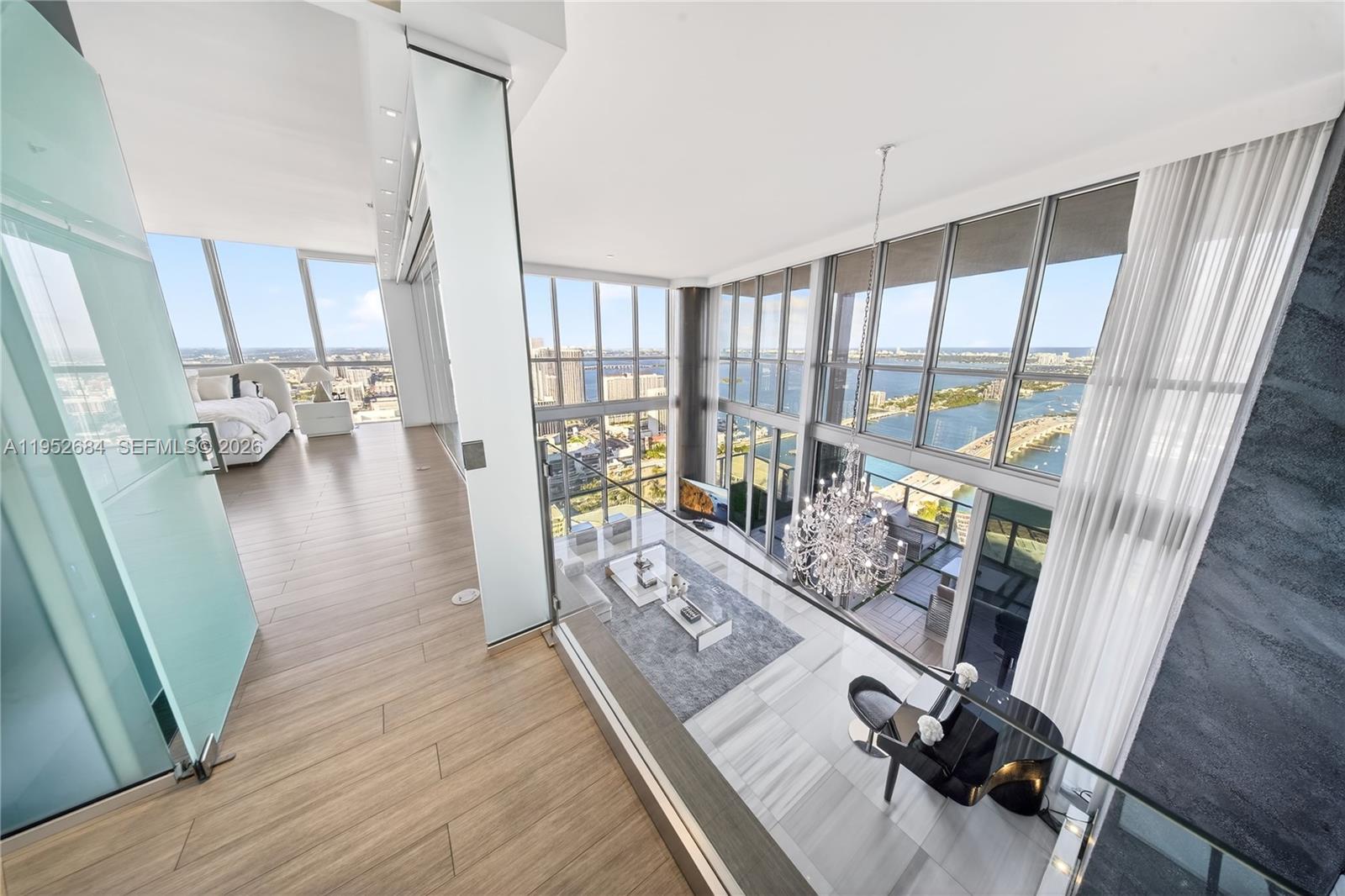 MARQUIS CONDO - Residential