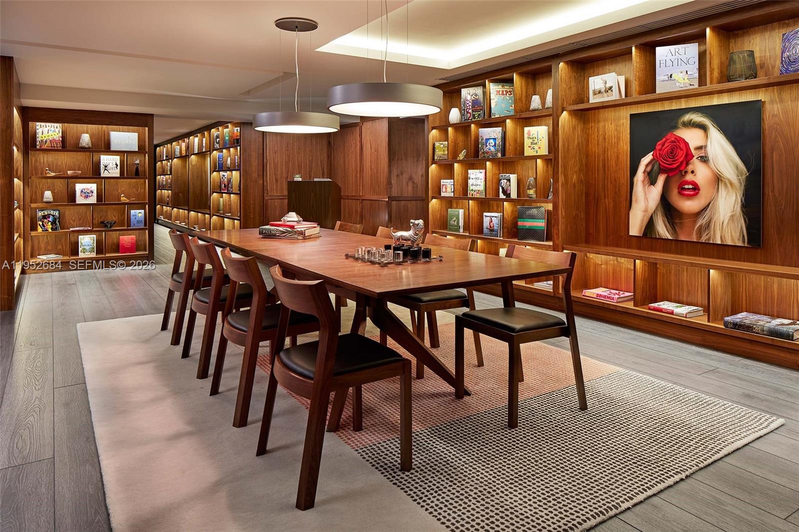 MARQUIS CONDO - Residential