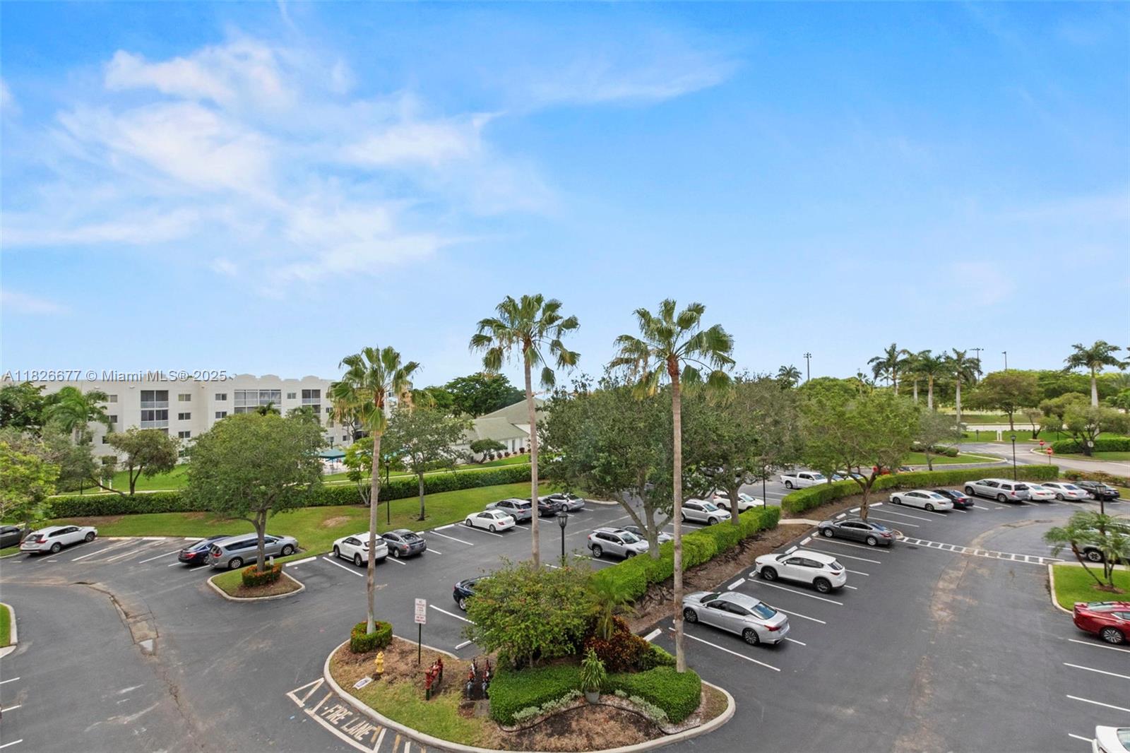 SOUTHAMPTON CONDOMINIUM F - Residential