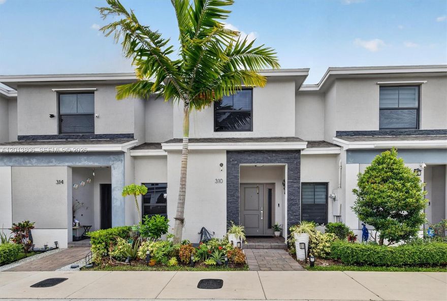 Welcome to this enchanting 3 bedroom, 3 bathroom home located in the sought-after Sebastian Isles community of Florida City! This well-cared for property offers a generous floor plan, recently updated bathrooms, and a new Coffee Bar with stylish cabinetry - ideal for hosting gatherings with loved ones. The light-filled interior showcases contemporary touches, stainless steel appliances, and a welcoming back patio, ideal for soaking up the Sunshine State weather. Don't pass up the chance to turn this house into your dream home!
Unapproved Short Sale