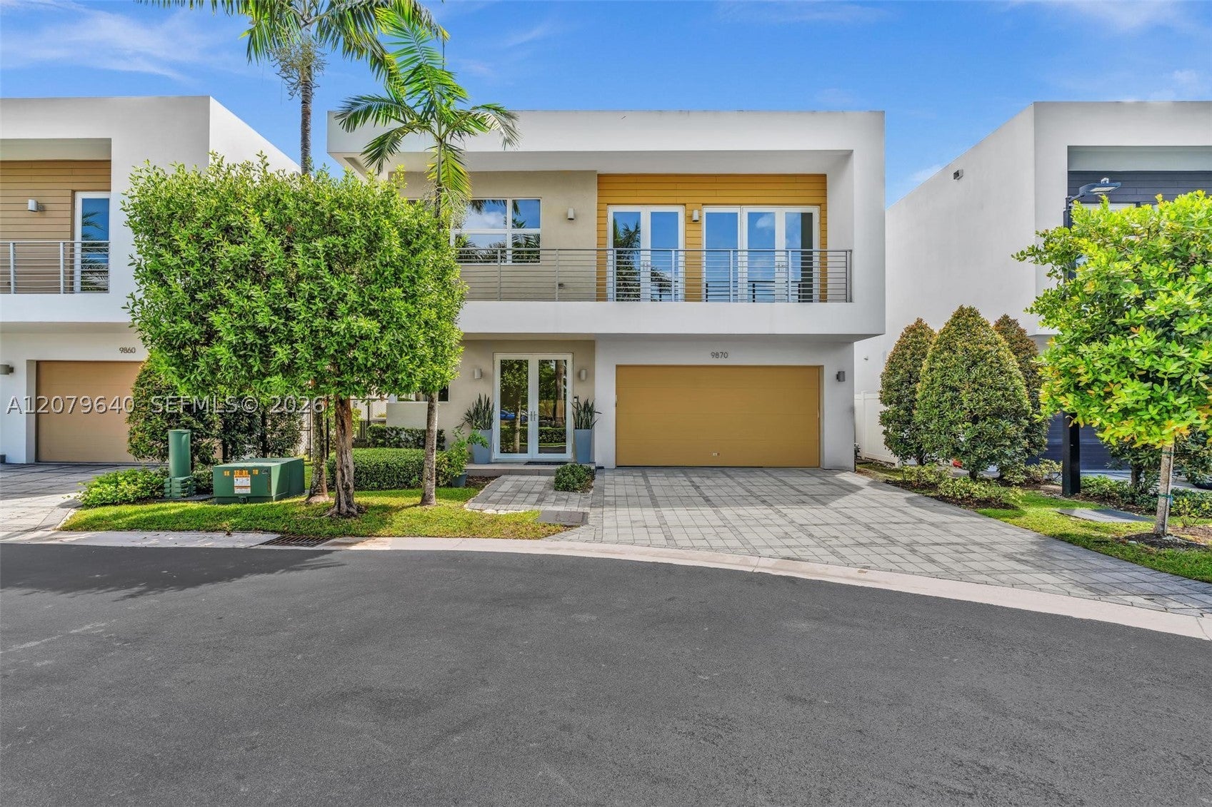 9870 NW 74th Ter