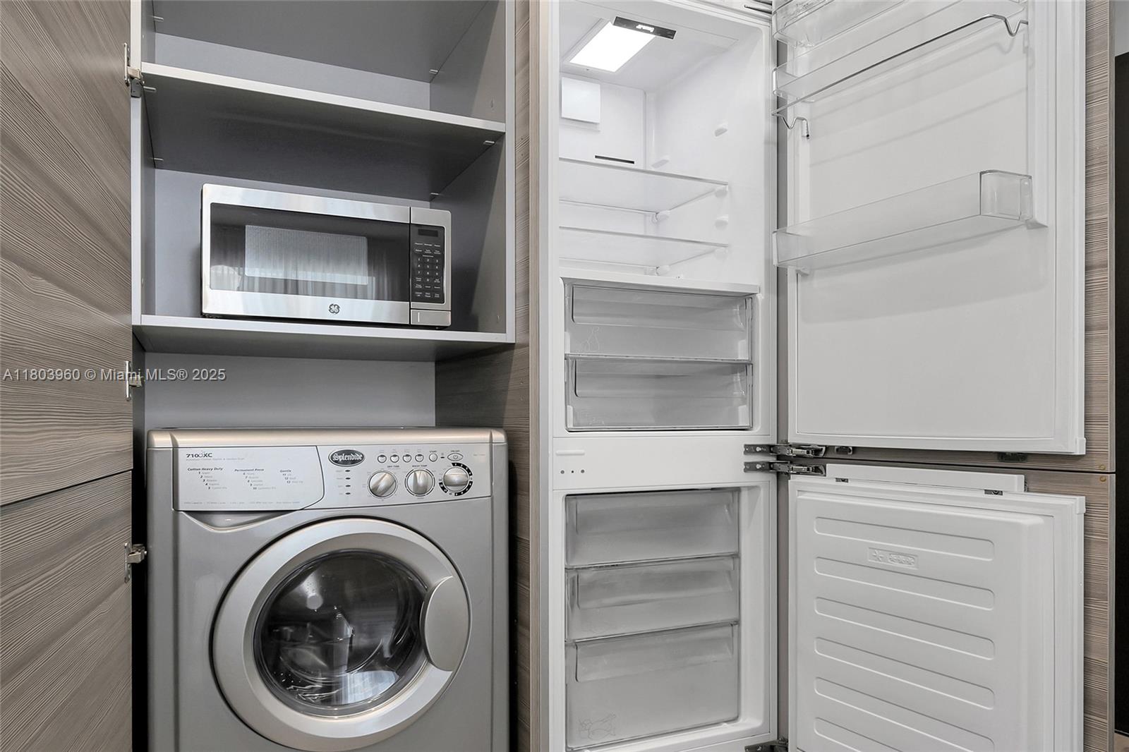 COSTA HOLLYWOOD CONDO - Residential