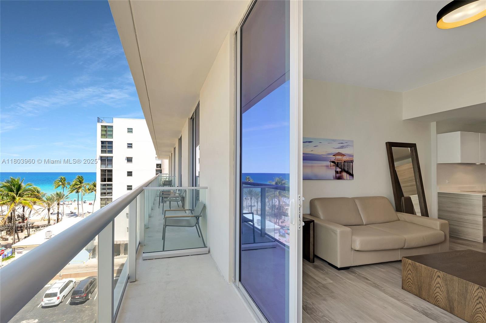 COSTA HOLLYWOOD CONDO - Residential