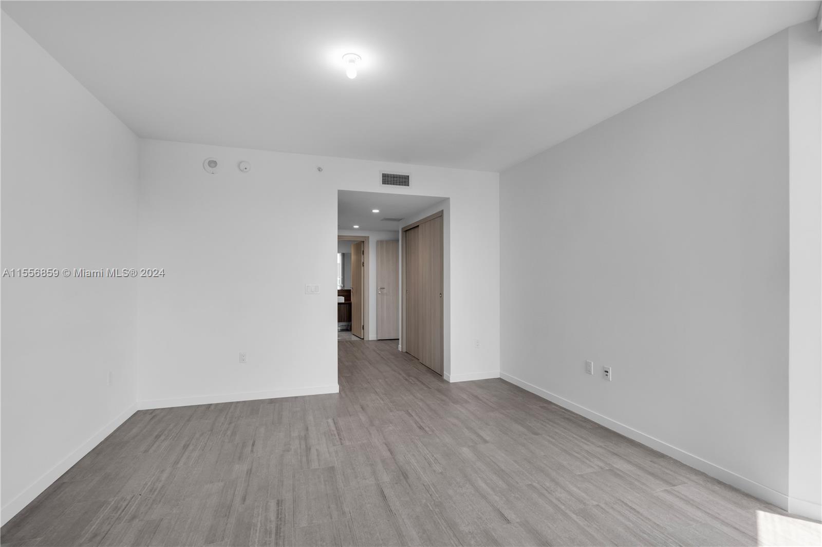 BRICKELL FLATIRON CONDO - Residential Lease