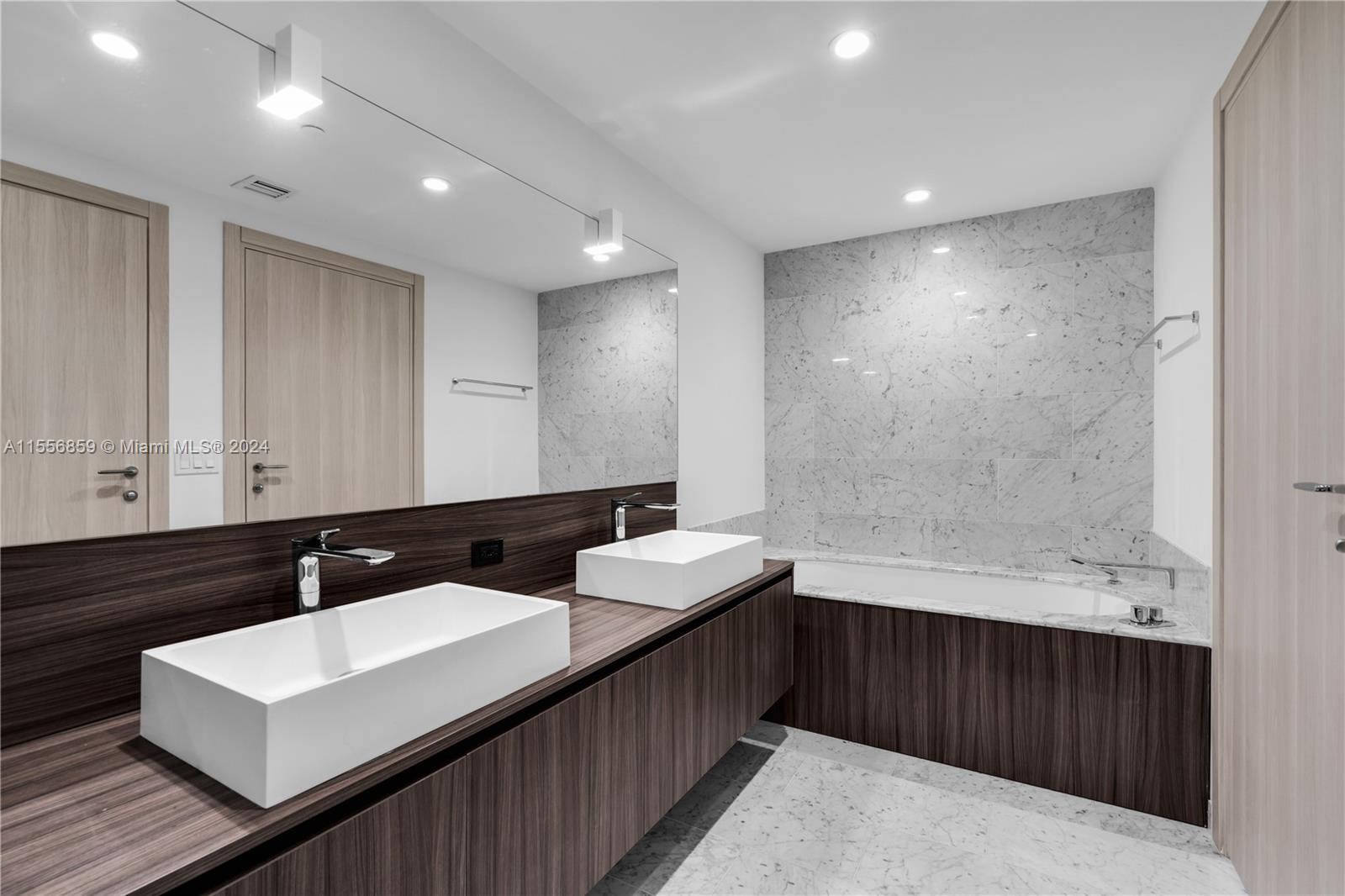BRICKELL FLATIRON CONDO - Residential Lease