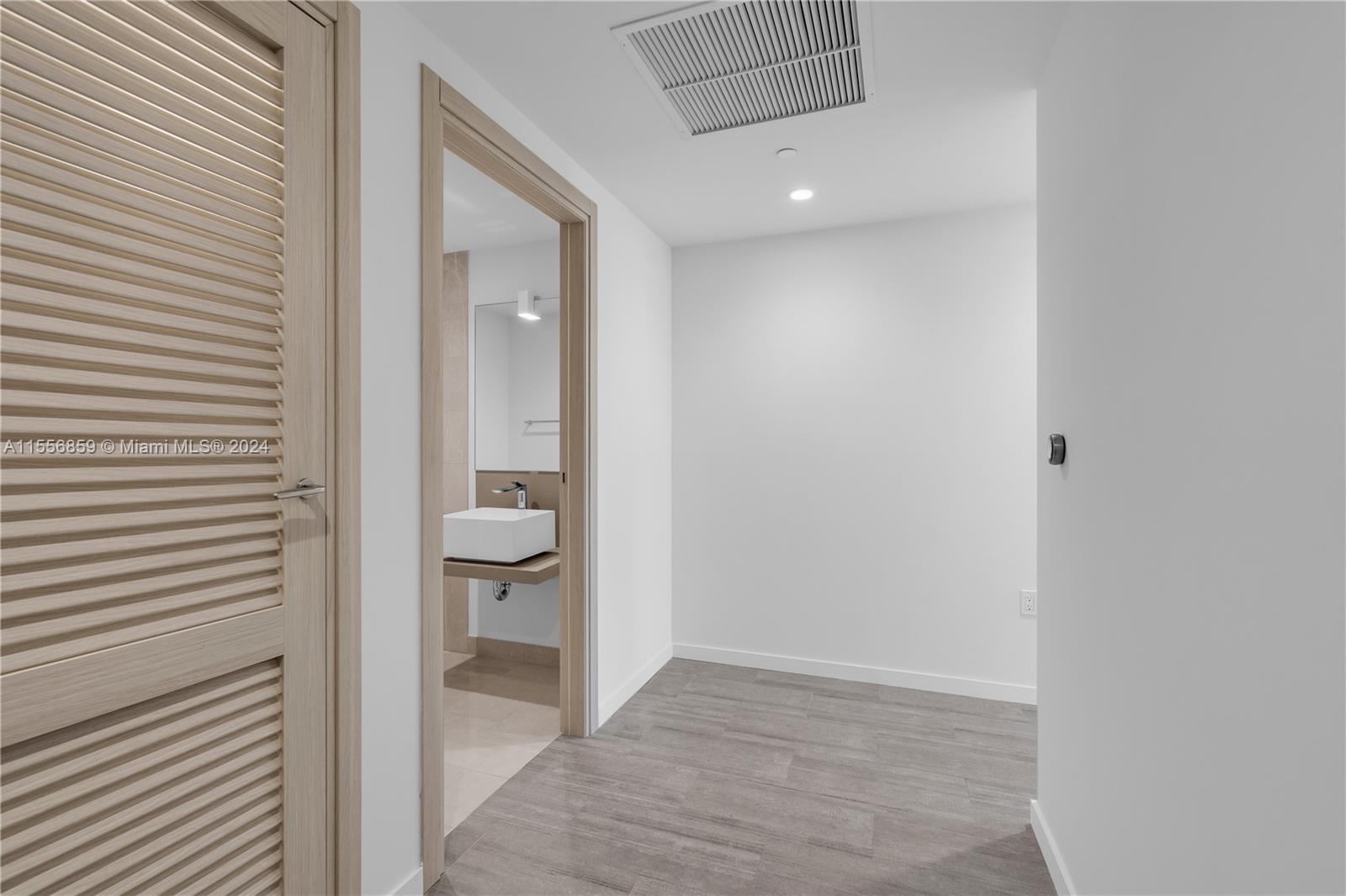 BRICKELL FLATIRON CONDO - Residential Lease
