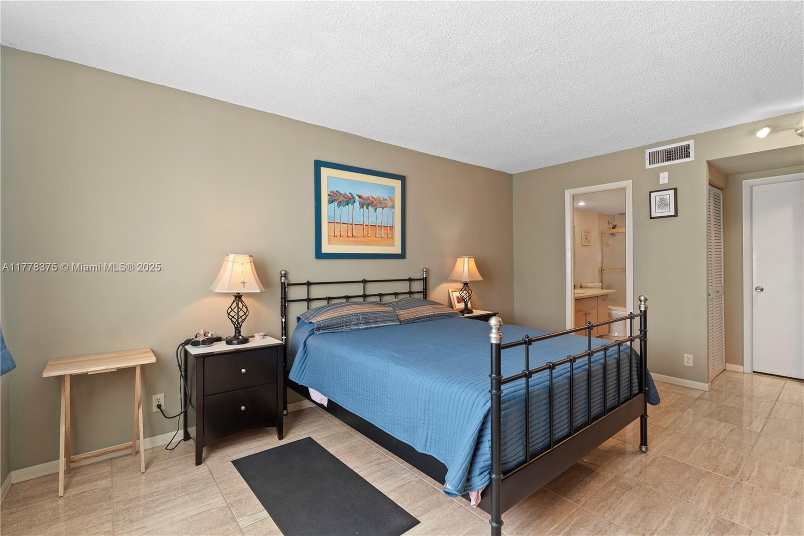 GOLDEN HORN CONDO - Residential