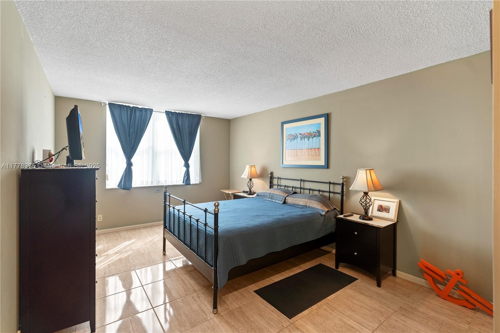 GOLDEN HORN CONDO - Residential