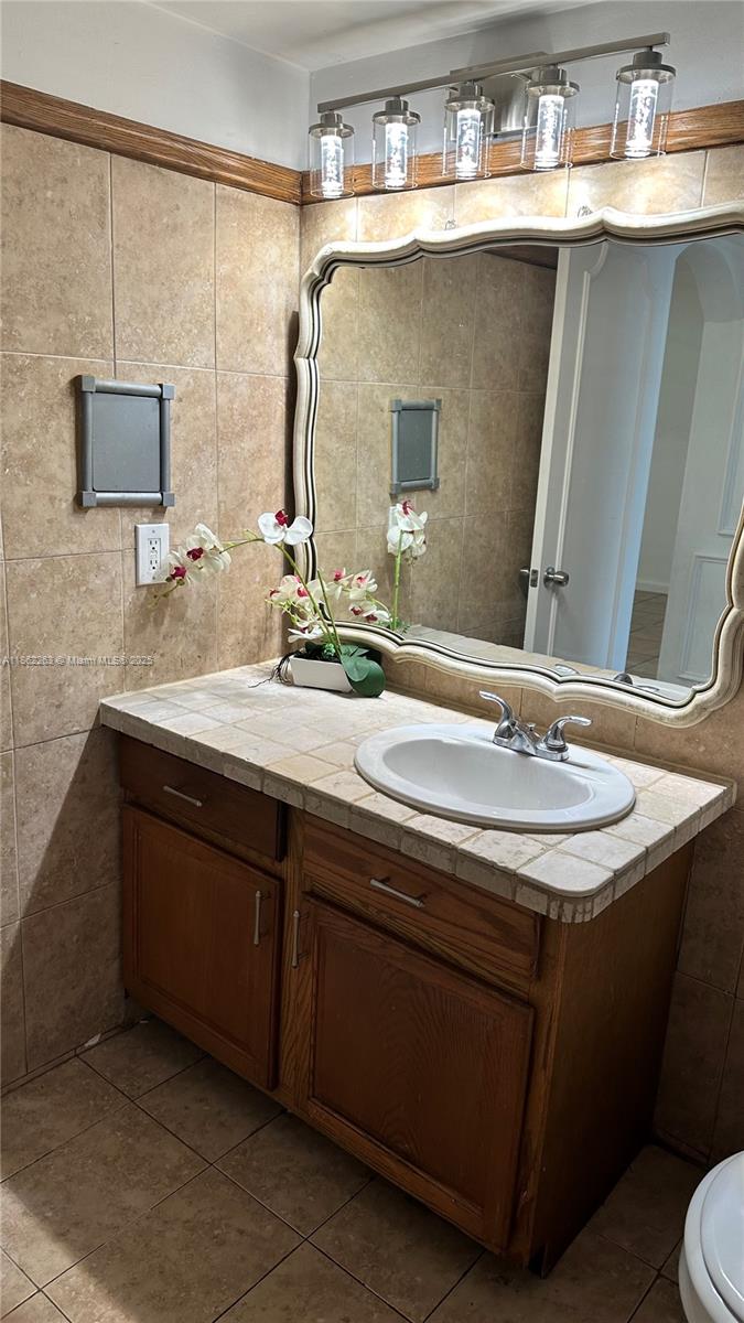 1475 TERRA TOWERS CONDO - Residential