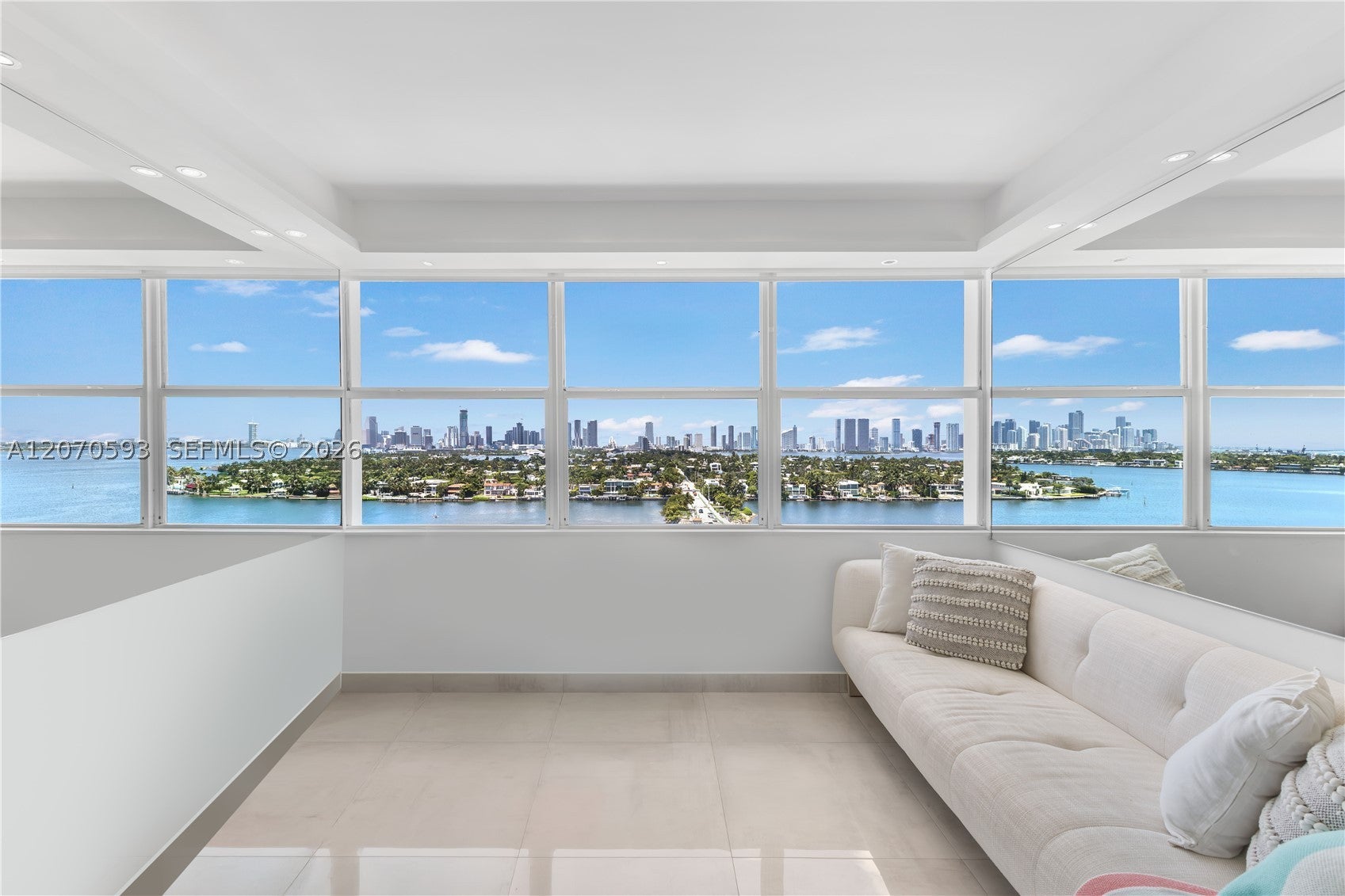 3 Island Ave 14D