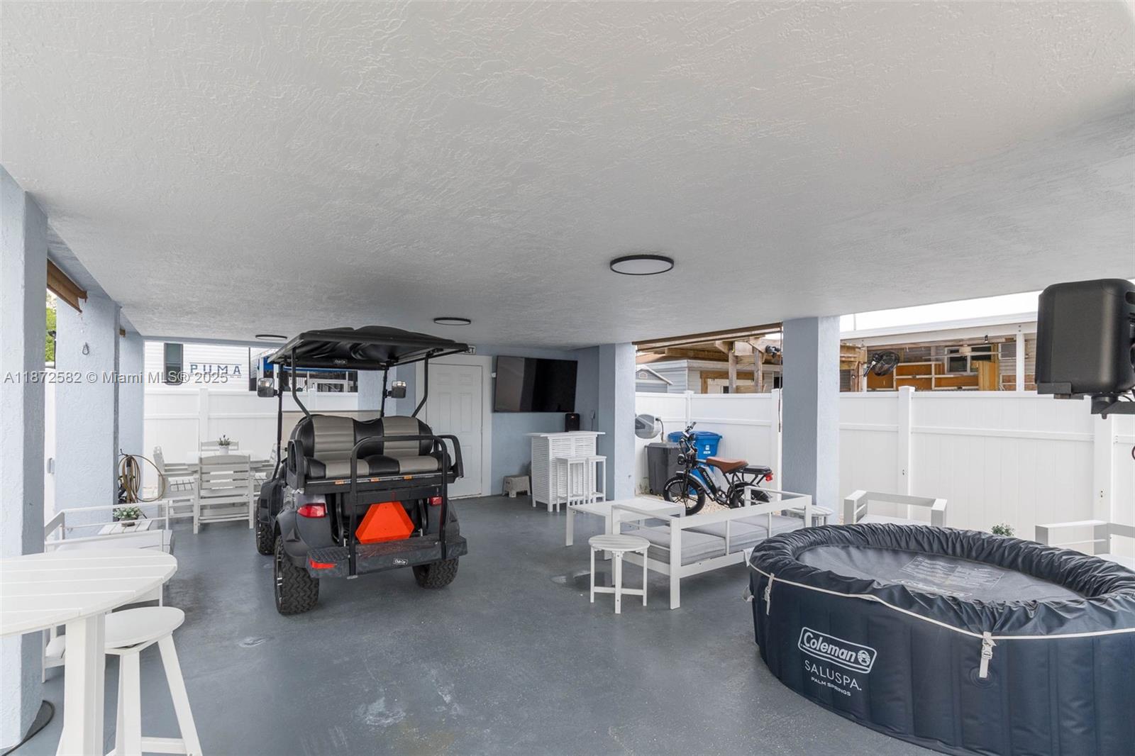 CALUSA CAMPGROUND - Residential Lease