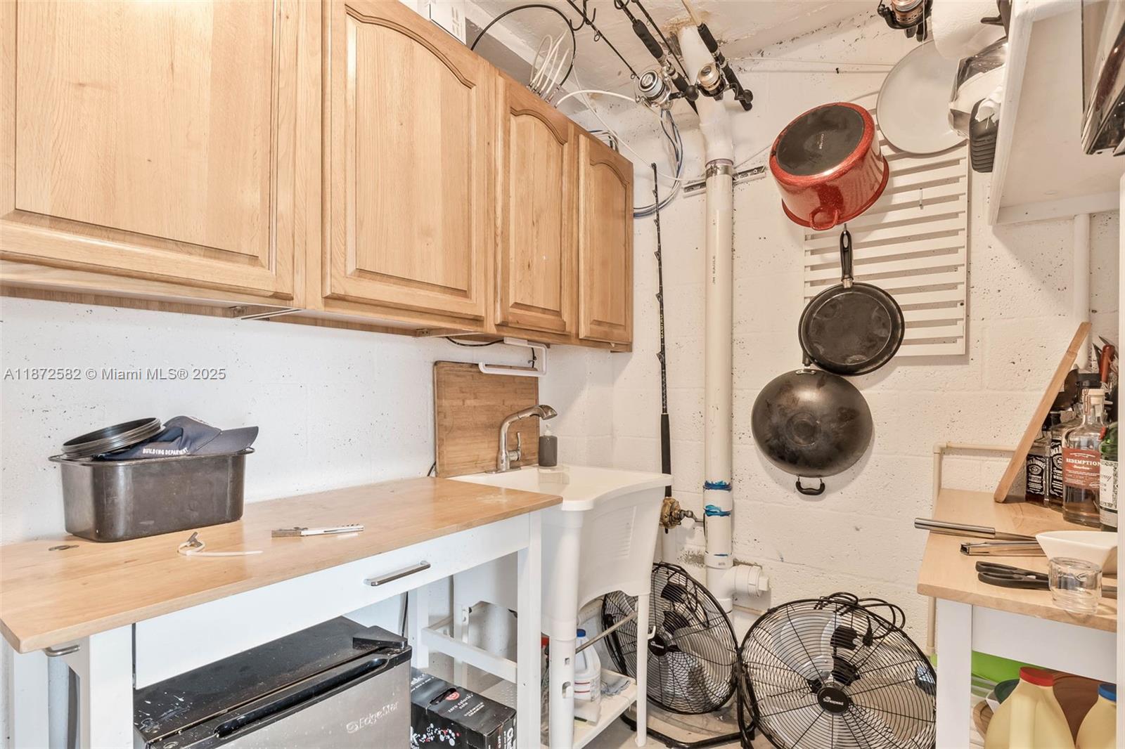 CALUSA CAMPGROUND - Residential Lease