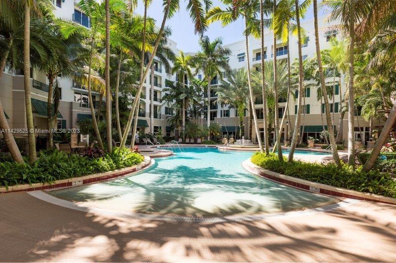 VERANDA CONDO - Residential