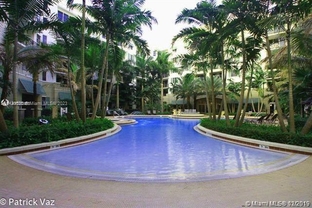 VERANDA CONDO - Residential