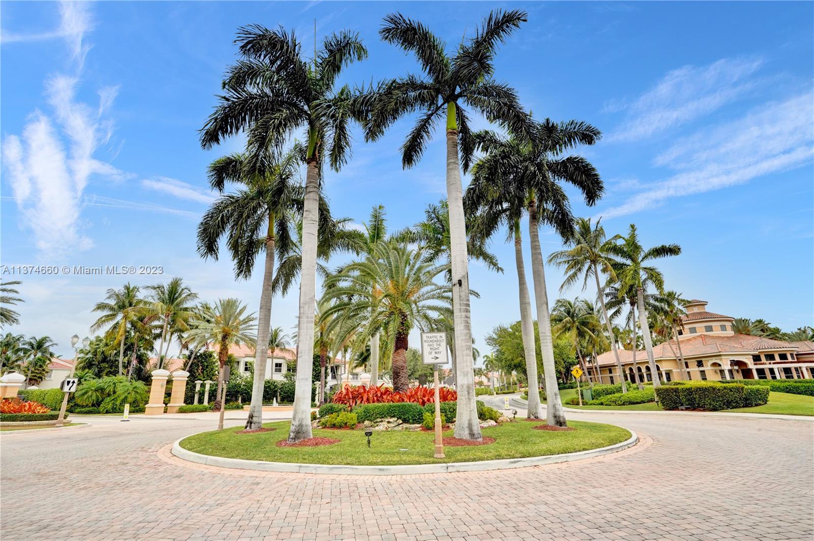 THREE ISLANDS 3RD SECTION - Residential