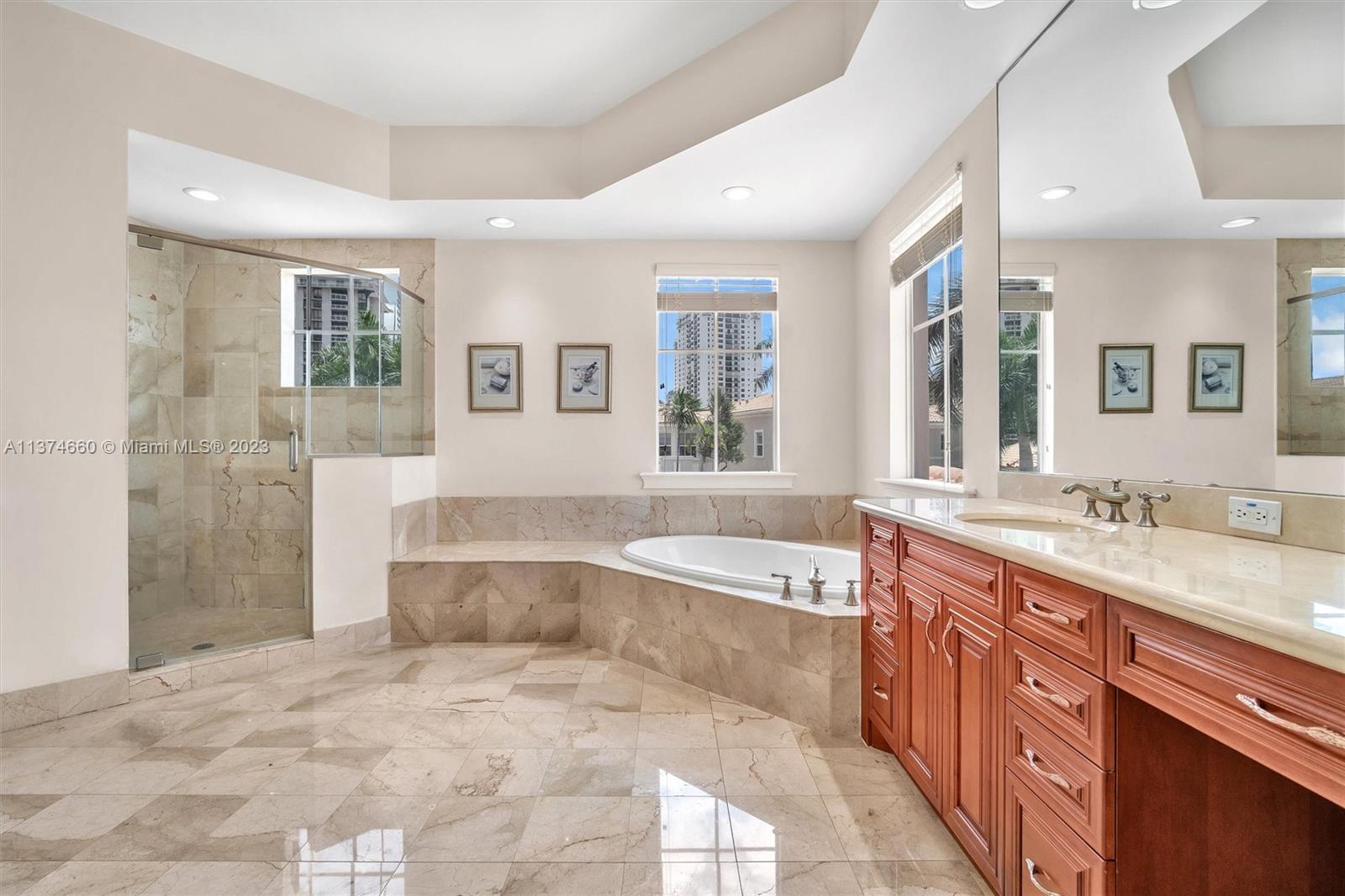 THREE ISLANDS 3RD SECTION - Residential