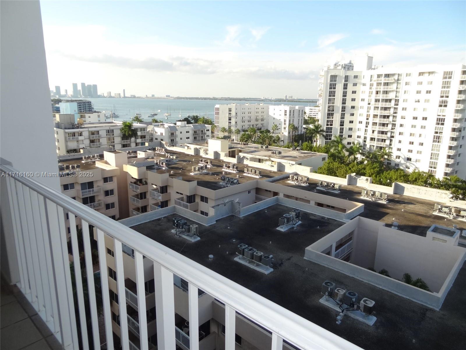 1331 Lincoln Rd 1204, Miami Beach, Miami-Dade County, Florida - 2 Bedrooms  
2 Bathrooms - 