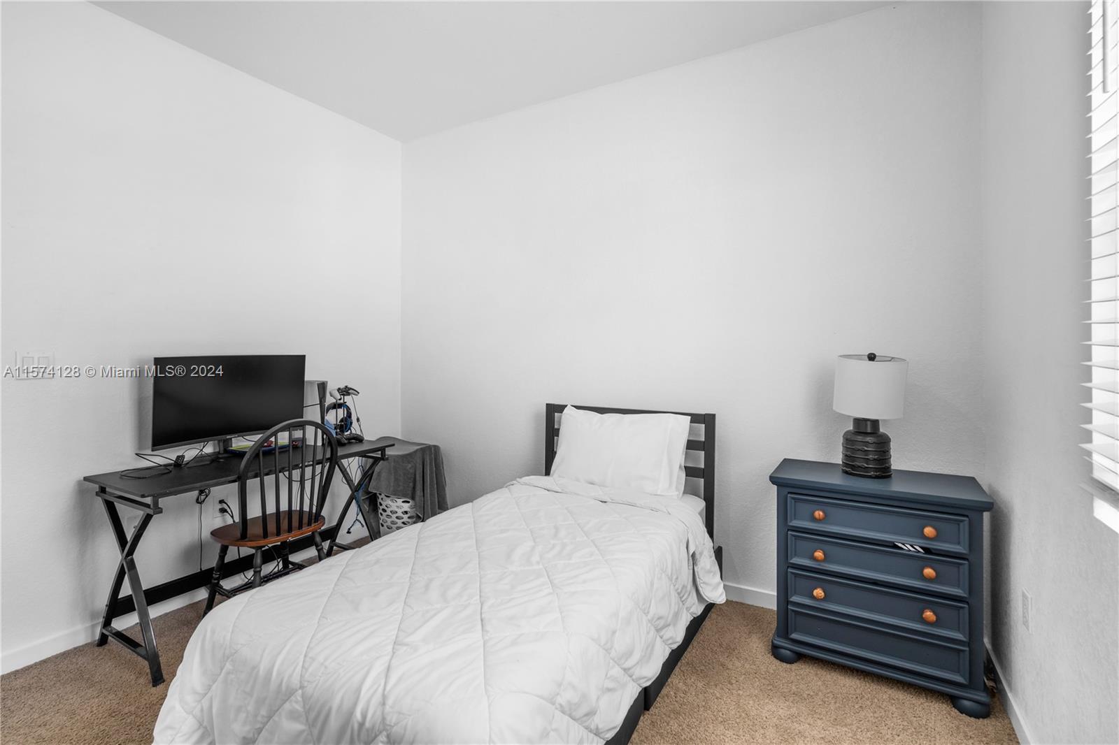 SUMMERVILLE VILLAS - Residential