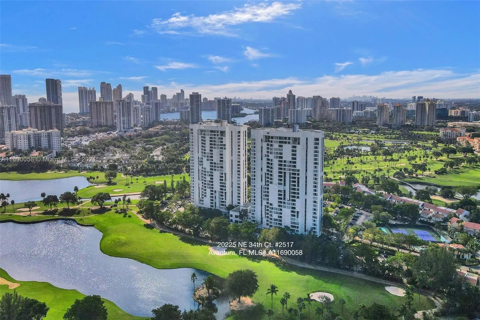 Aventura, Florida 33180, United States, 3 Bedrooms Bedrooms, ,3 BathroomsBathrooms,Residential,Active,33623