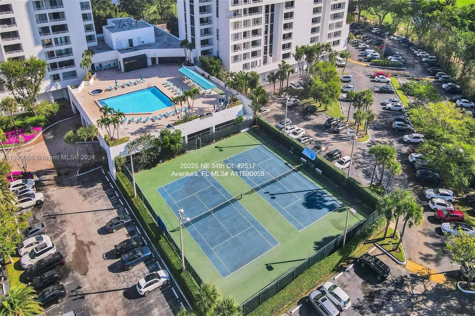 Aventura, Florida 33180, United States, 3 Bedrooms Bedrooms, ,3 BathroomsBathrooms,Residential,Active,33623