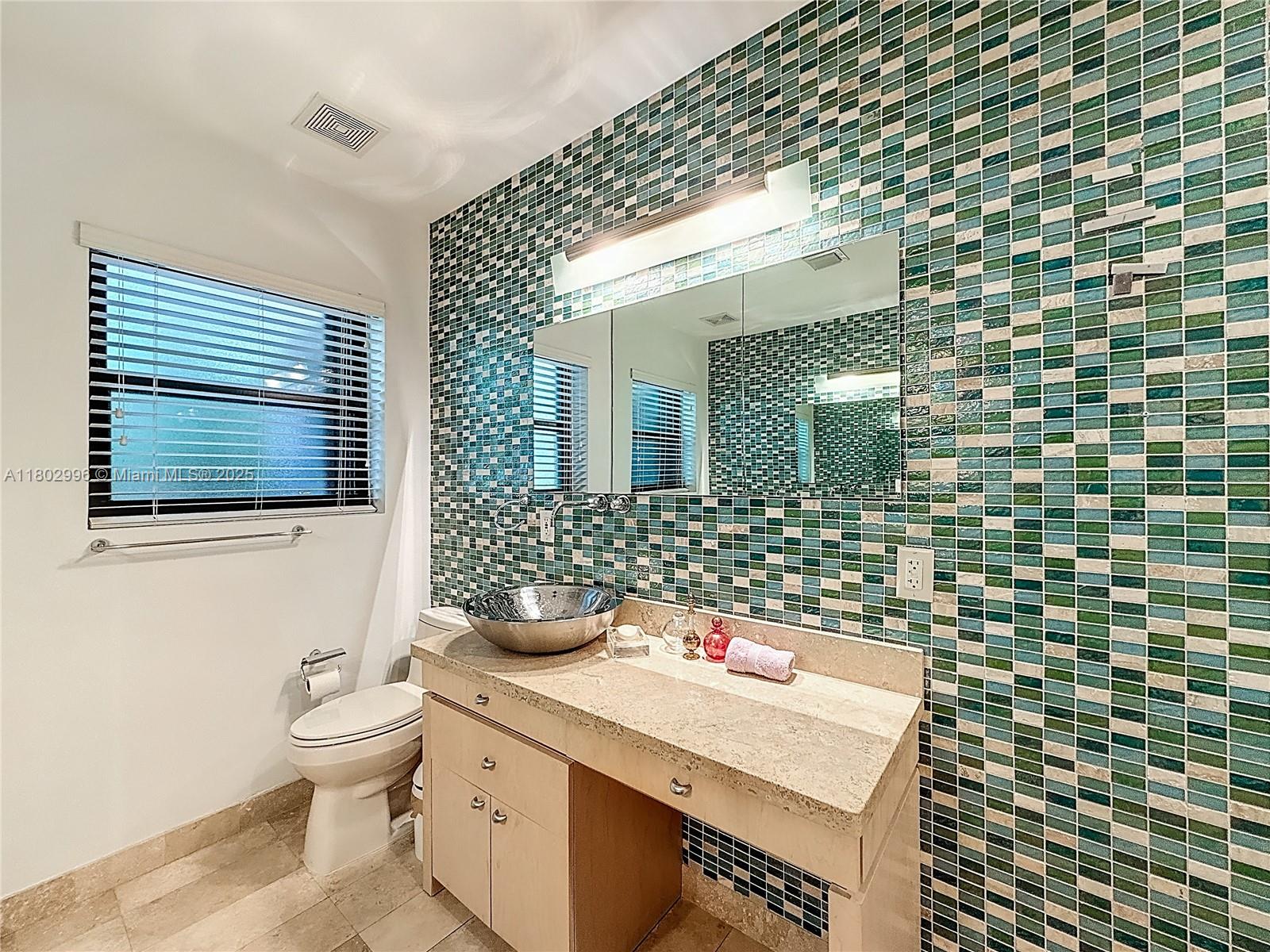 CRYSTAL HEIGHTS - Residential