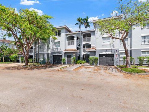 155 NW 96th Ter 2-303 Pembroke Pines FL 33024