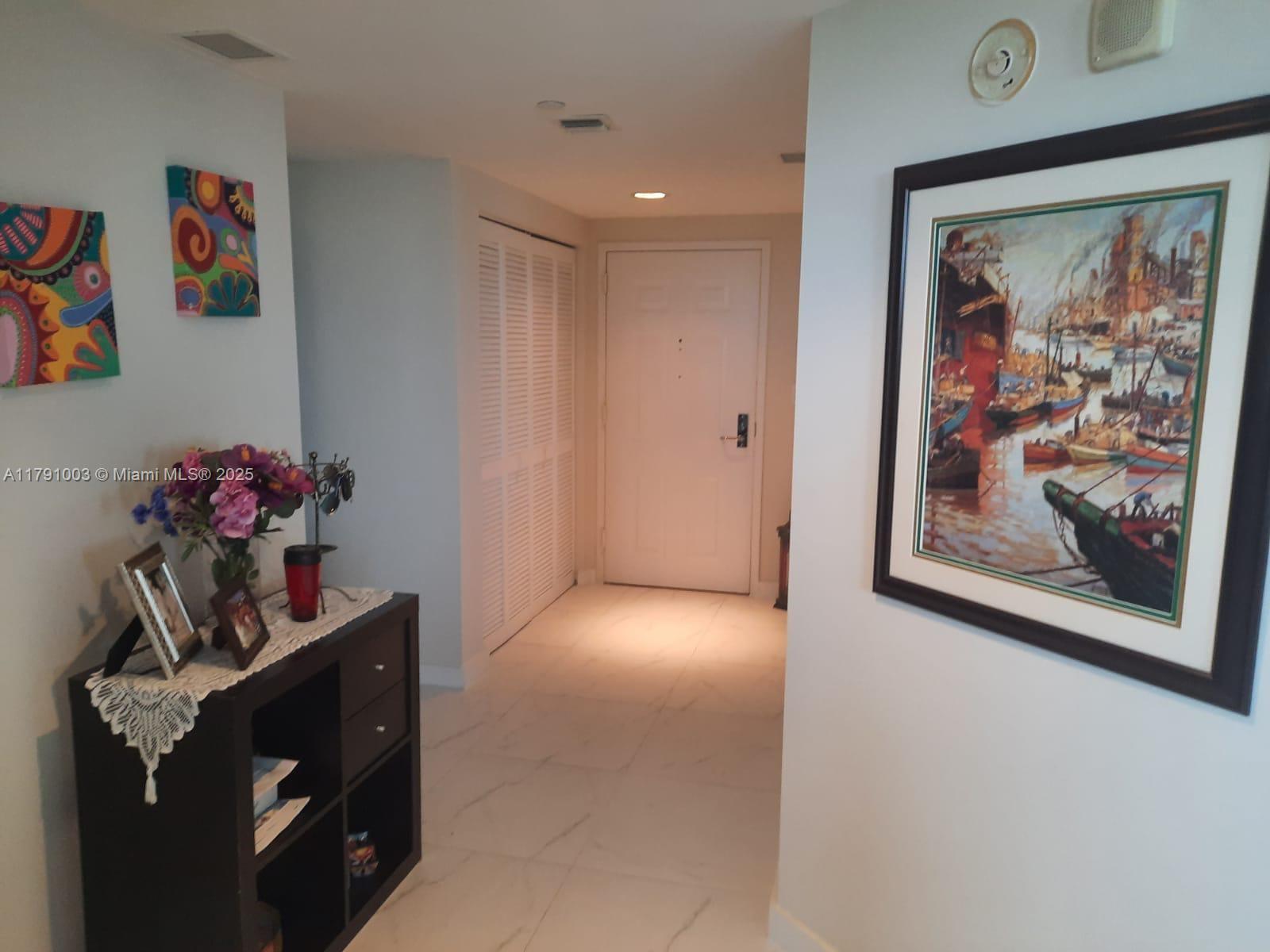 TURNBERRY ON THE GREEN CO - Residential