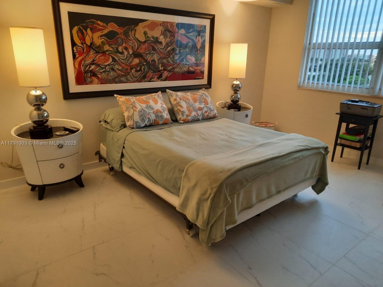 TURNBERRY ON THE GREEN CO - Residential