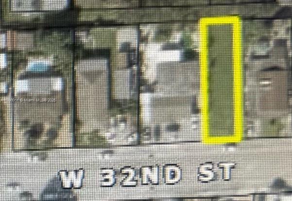 Don't miss out on this Opportunity/Great Spot to build your dream home or investment property in this lot nestled in the established neighborhood of West Hialeah offering a sense of community and security. With easy access to major highways, top schools, supermarkets, malls, churches and restaurants.