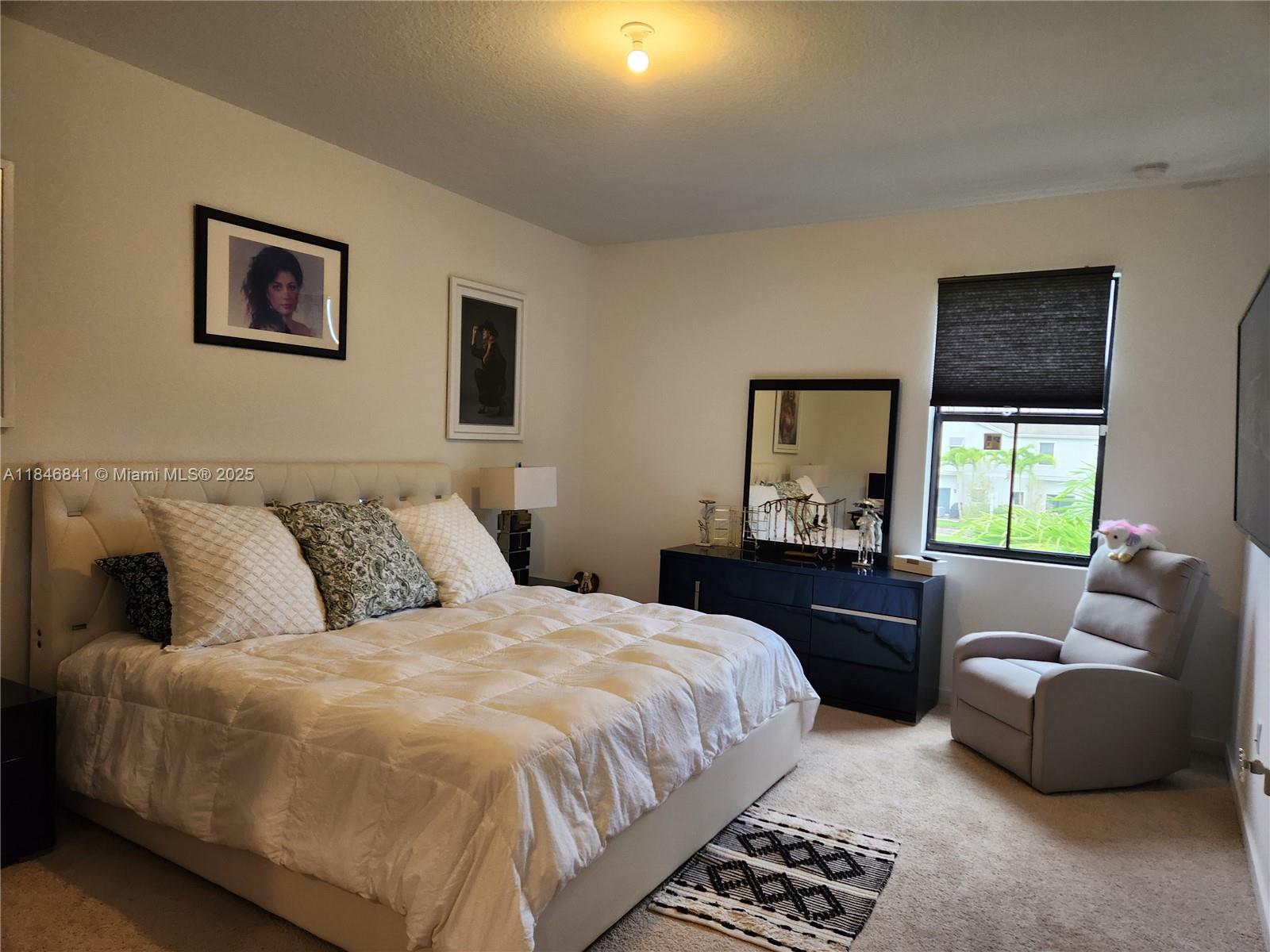 HIGHLAND OAKS - Residential Lease