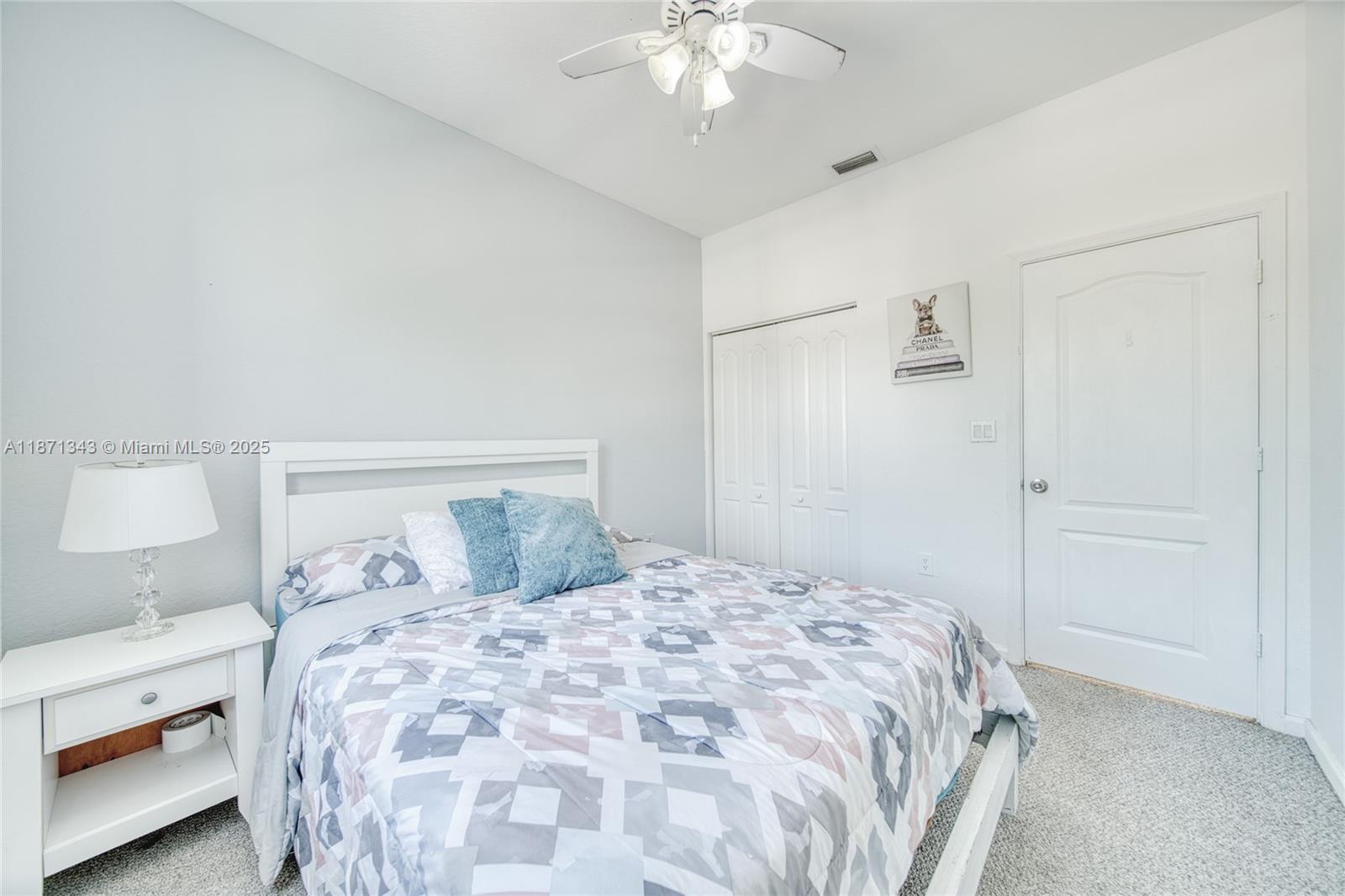 PORTOFINO BAY - Residential