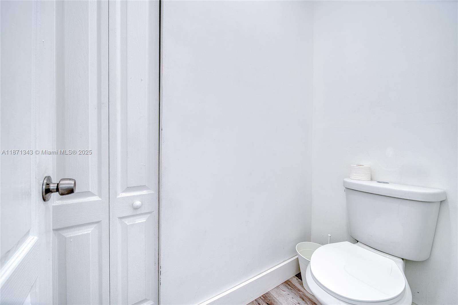 PORTOFINO BAY - Residential