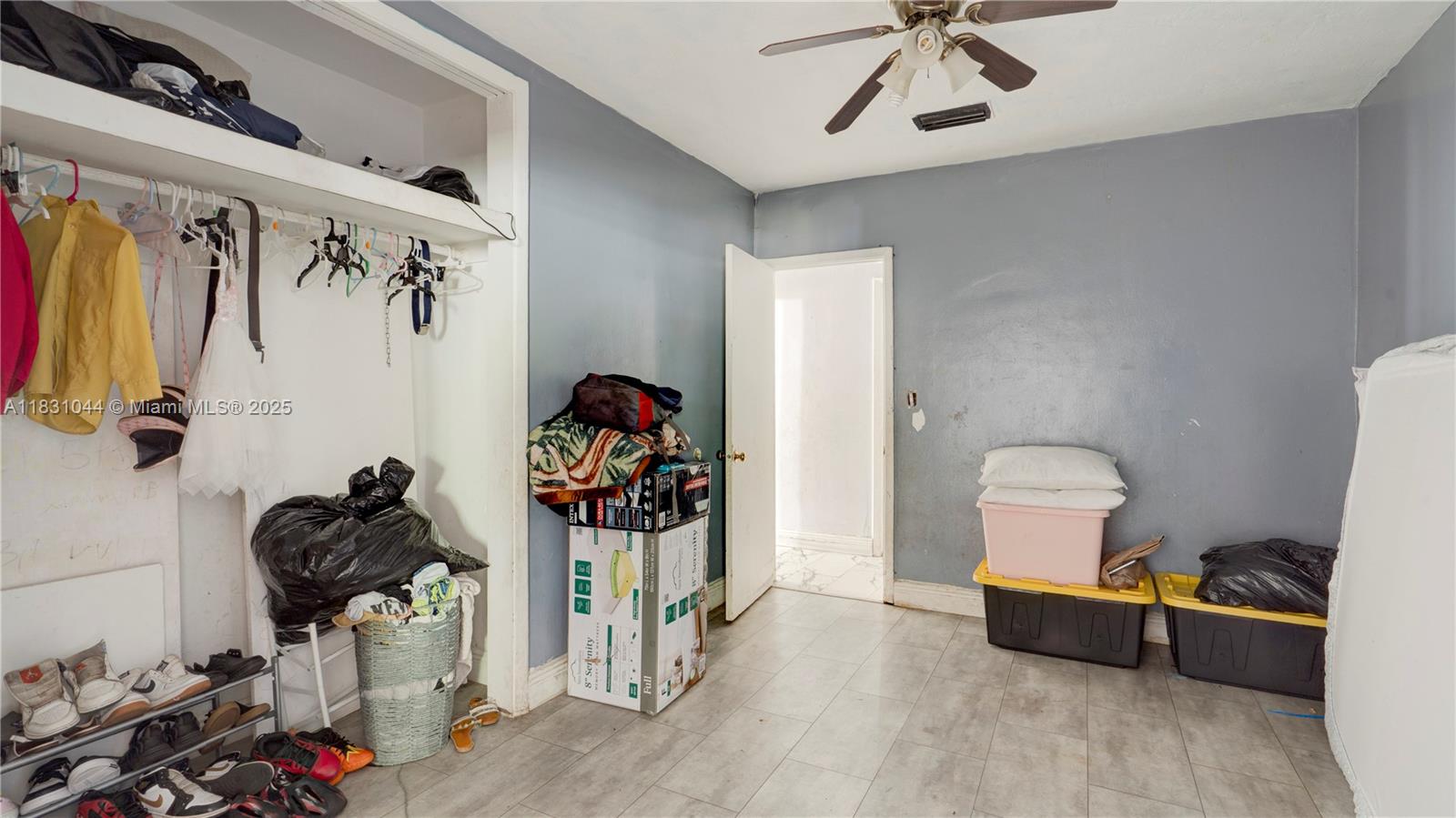 HIGHLAND MANOR SEC 5 - Residential