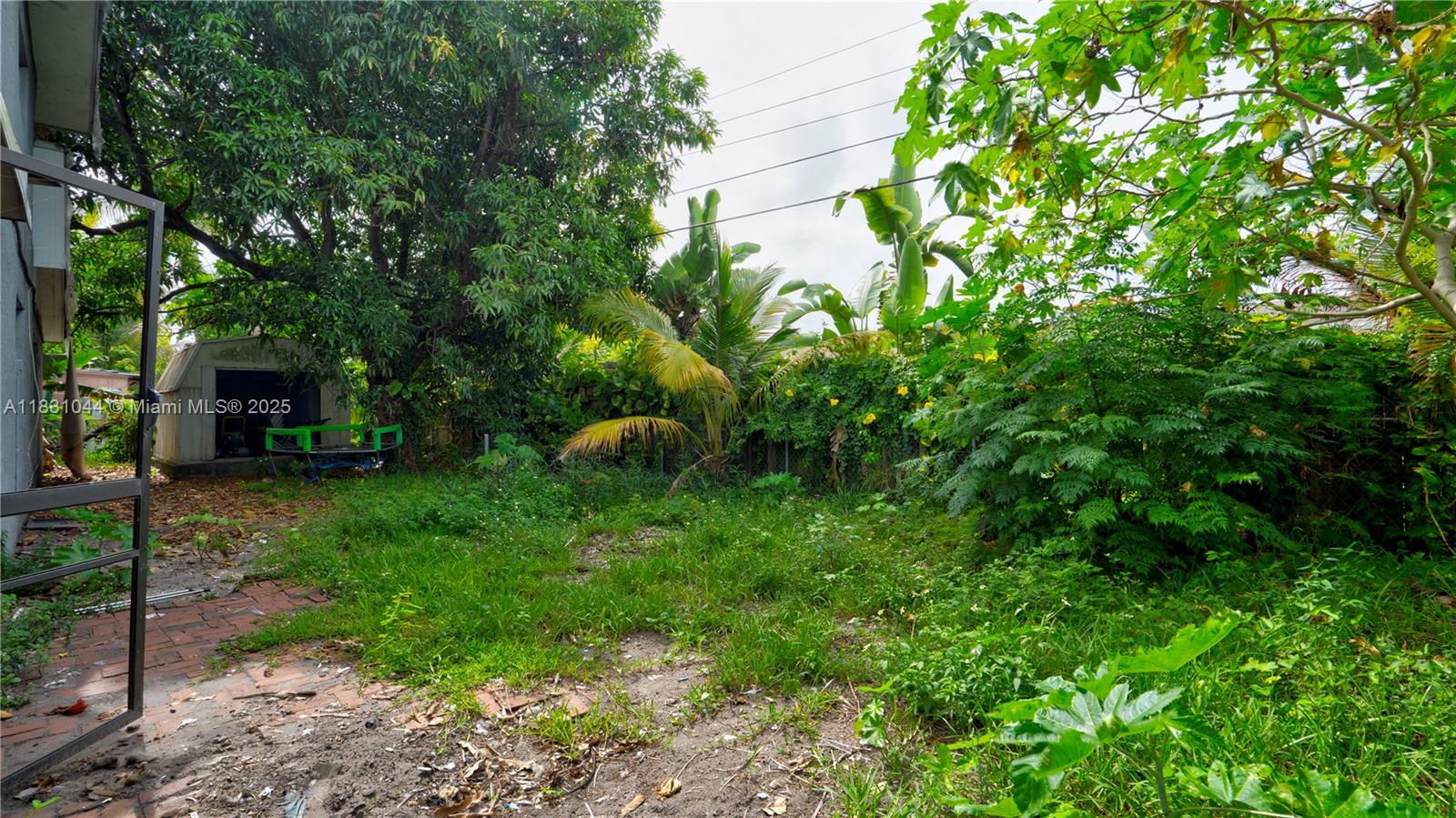 HIGHLAND MANOR SEC 5 - Residential