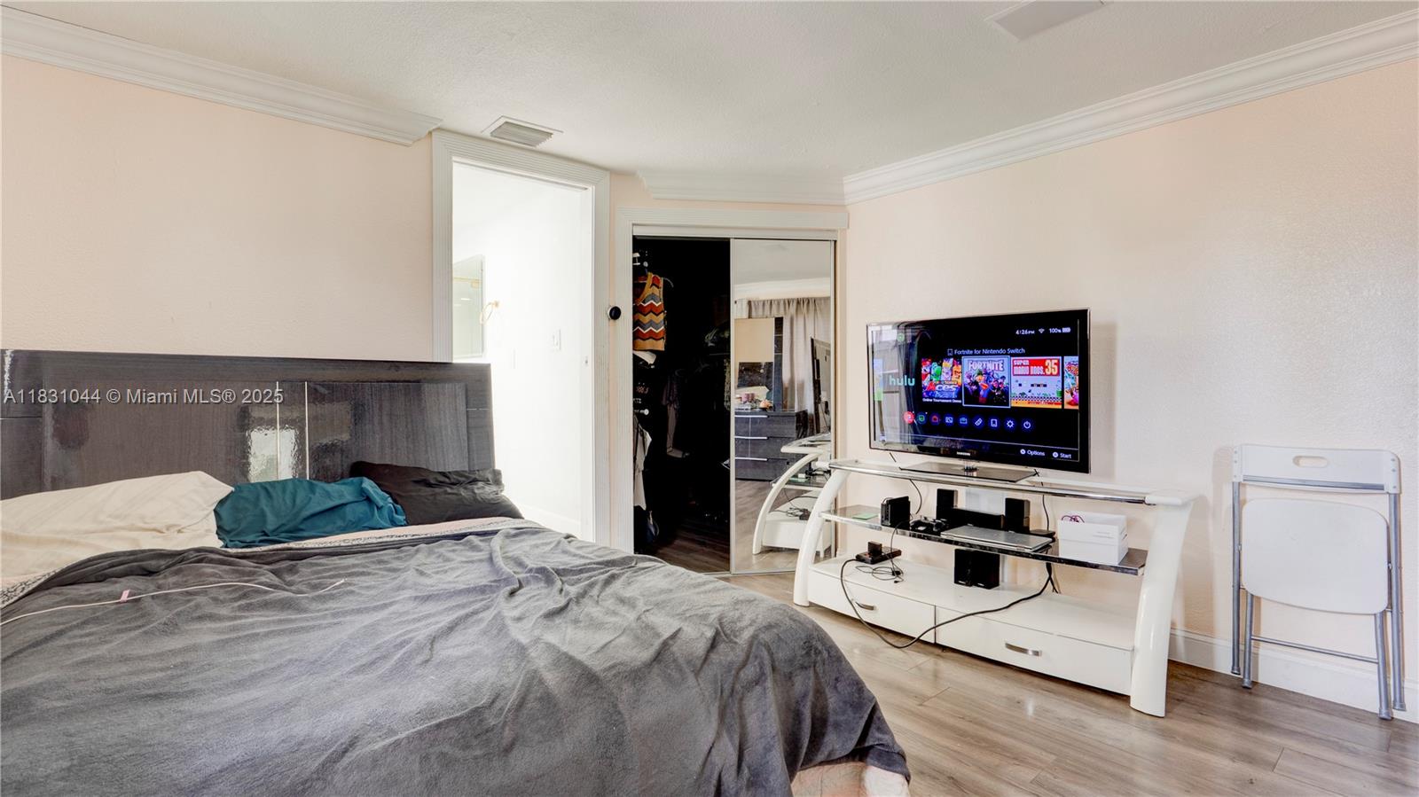 HIGHLAND MANOR SEC 5 - Residential