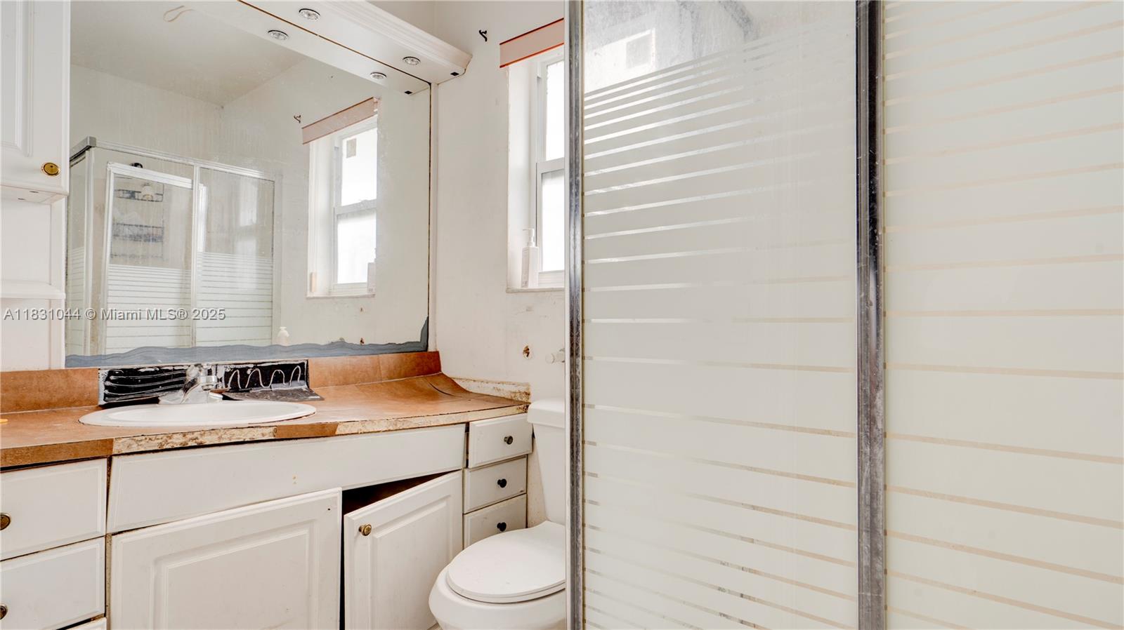 HIGHLAND MANOR SEC 5 - Residential