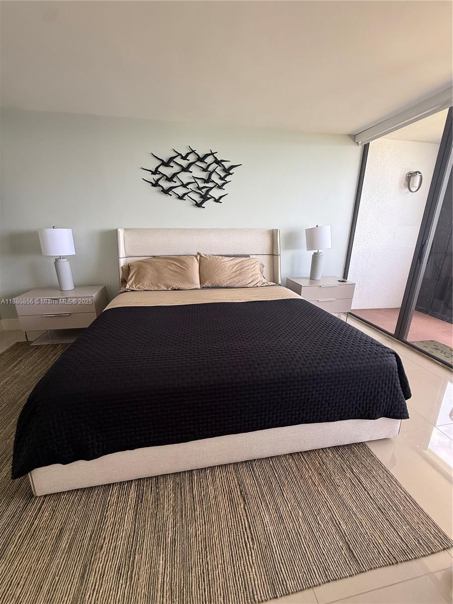 PALM BEACH HOUSE CONDO - Residential Lease
