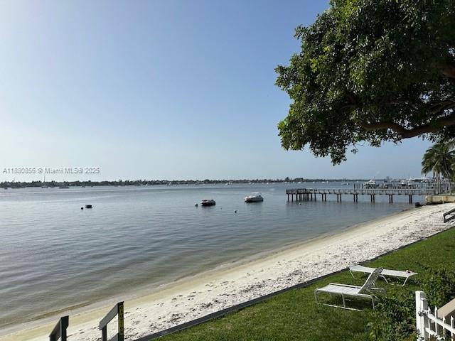 PALM BEACH HOUSE CONDO - Residential Lease