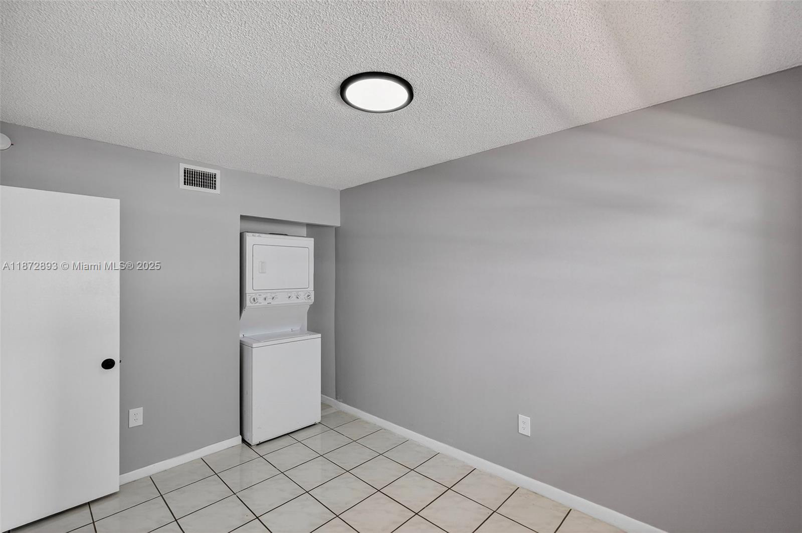 Ocean View Plaza - Residential