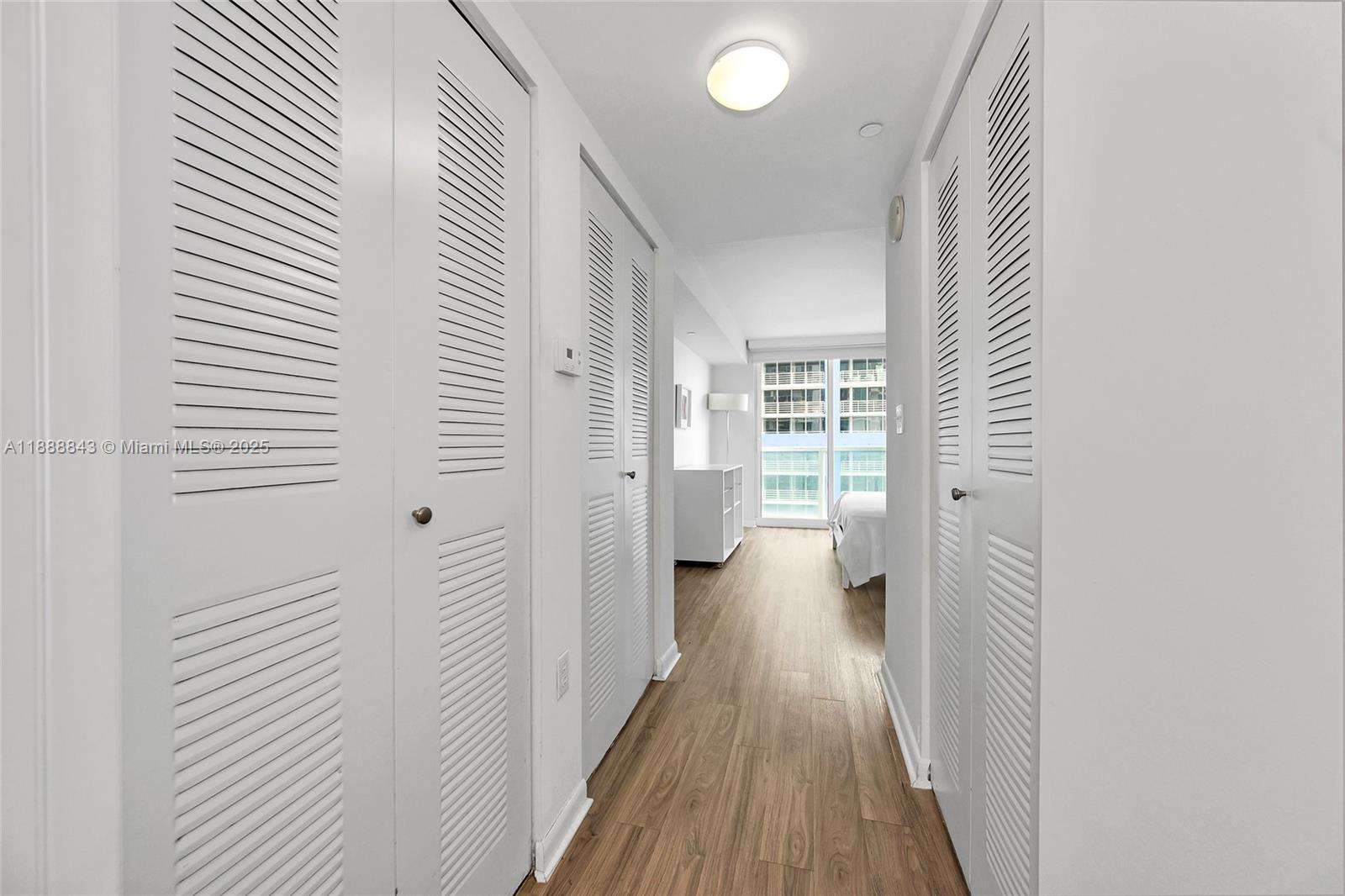 SKYLINE CONDO - Residential