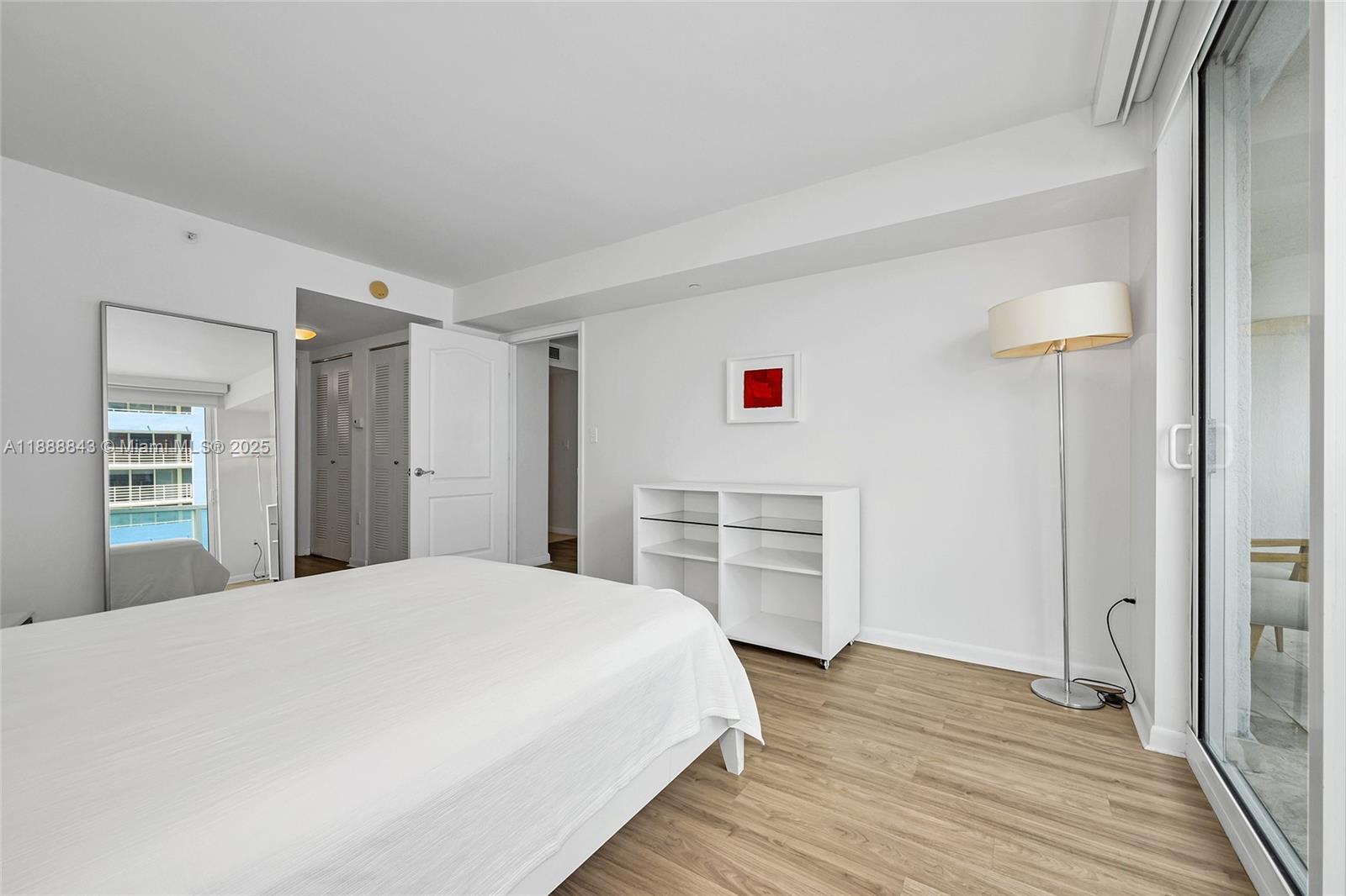 SKYLINE CONDO - Residential