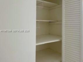 KINGS CREEK SO CONDO - Residential