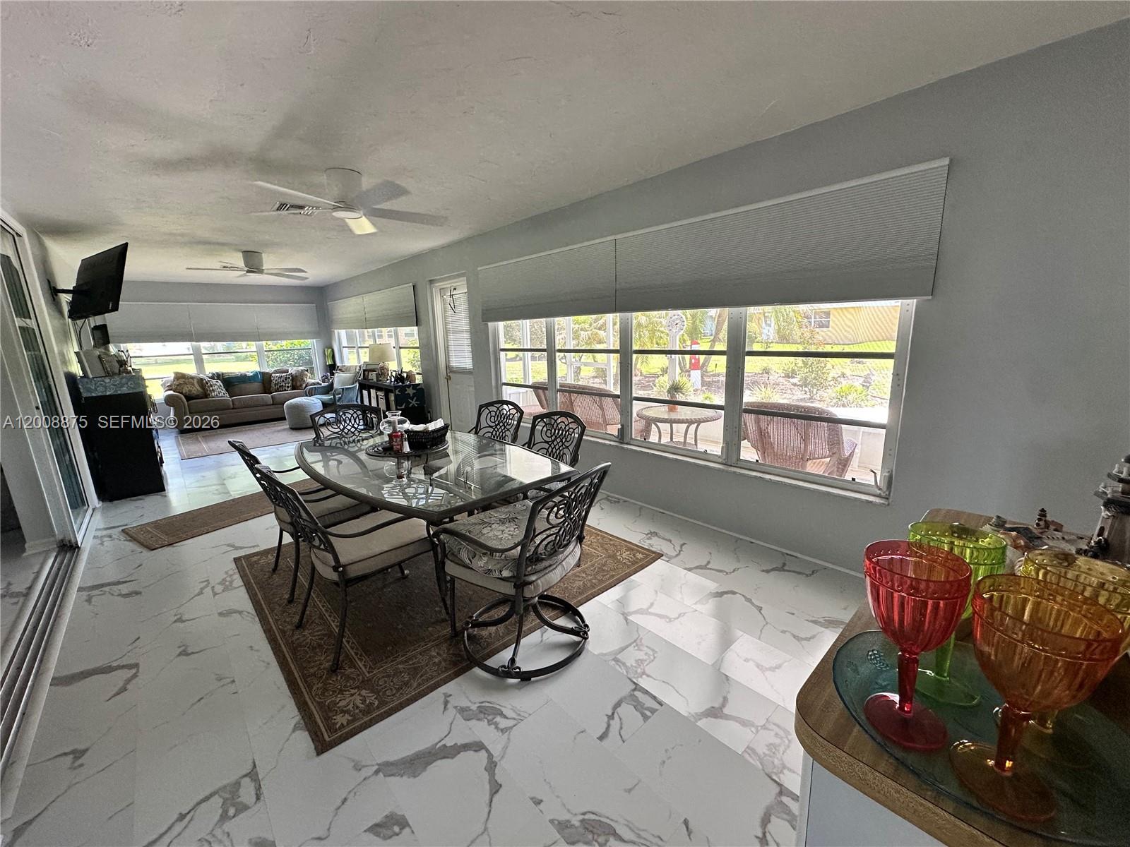 Sun N LAKE Manor Hill - Residential
