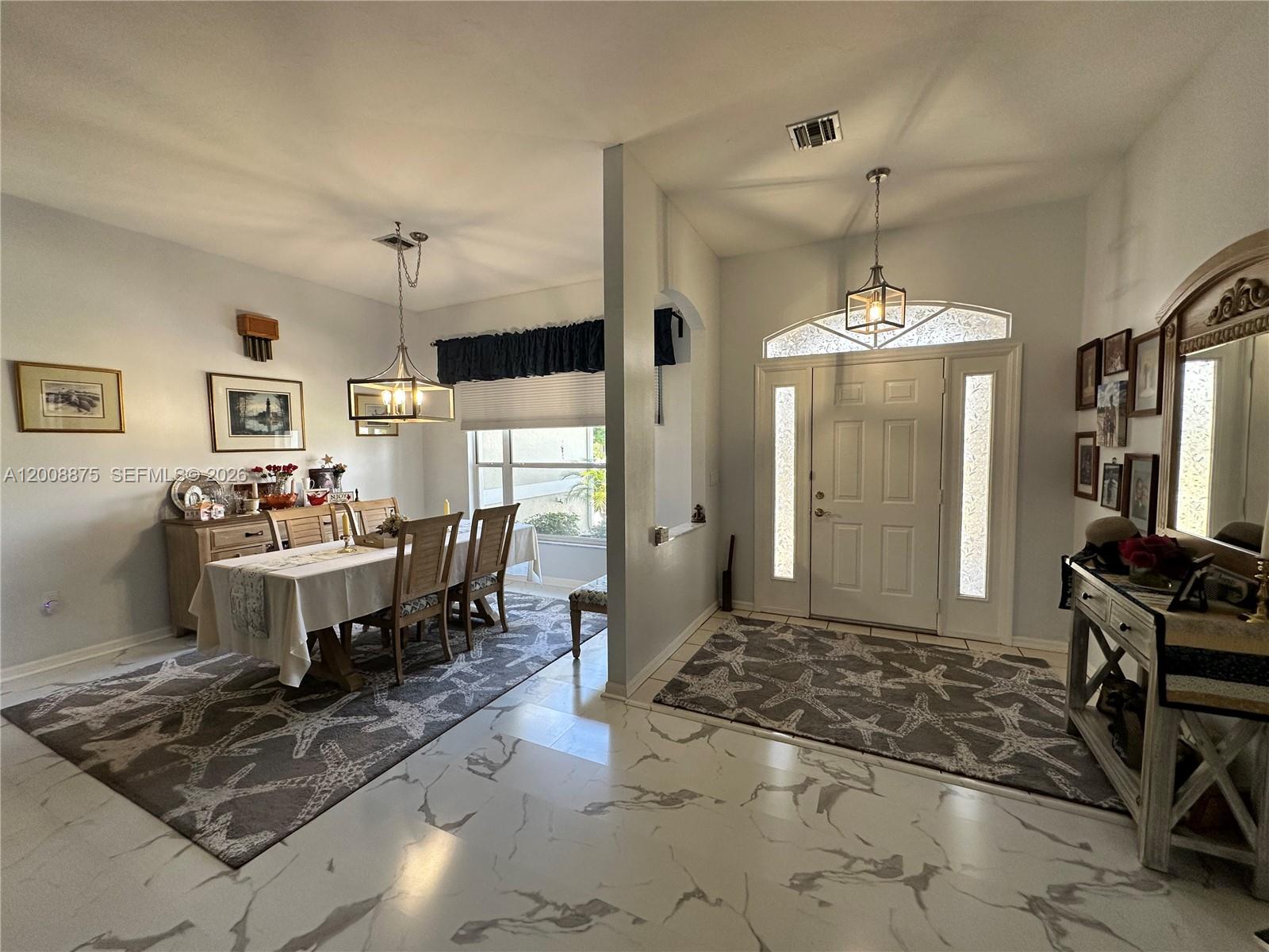 Sun N LAKE Manor Hill - Residential