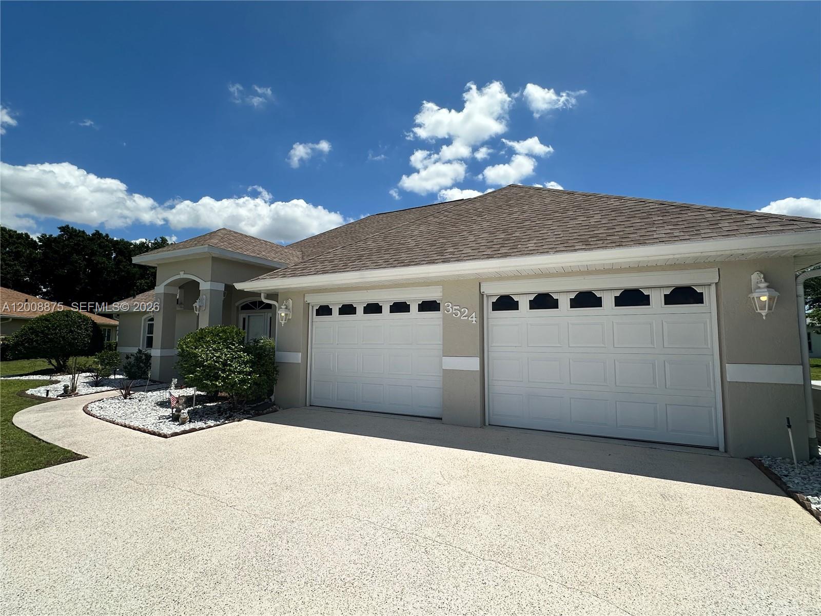 Sun N LAKE Manor Hill - Residential