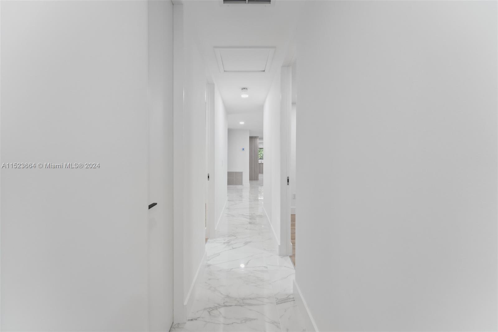 CORAL GABLES RIVIERA SEC - Residential