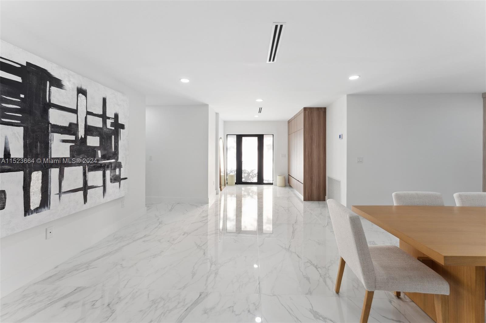 CORAL GABLES RIVIERA SEC - Residential