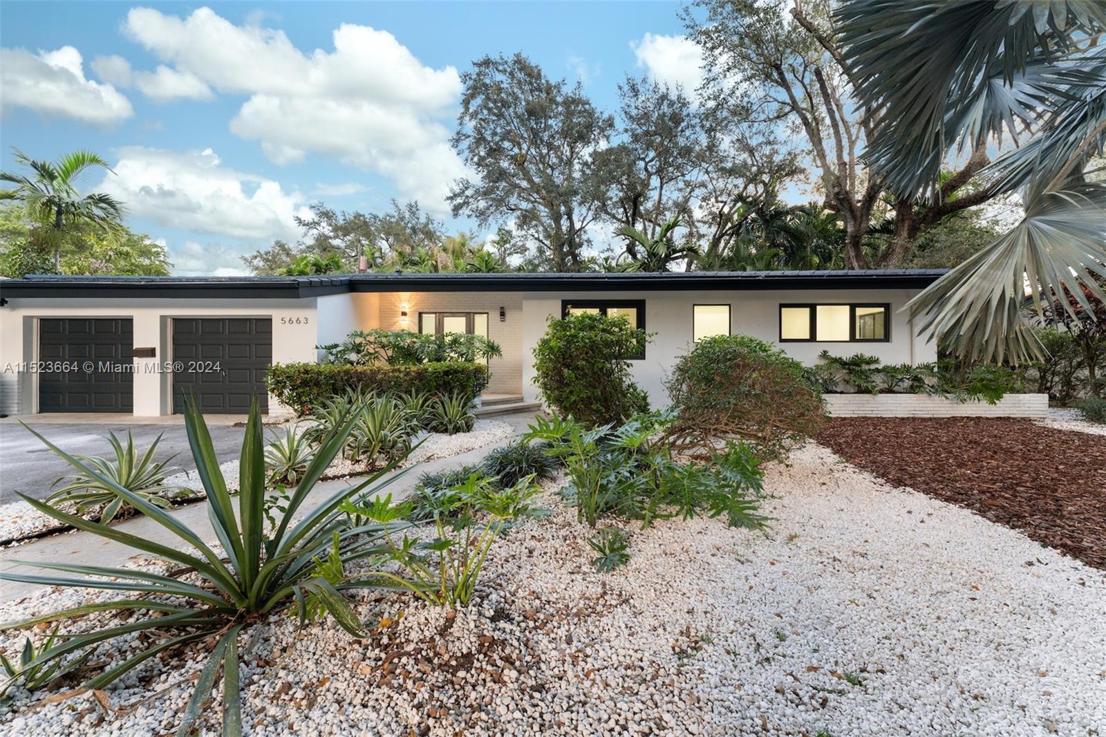 CORAL GABLES RIVIERA SEC - Residential