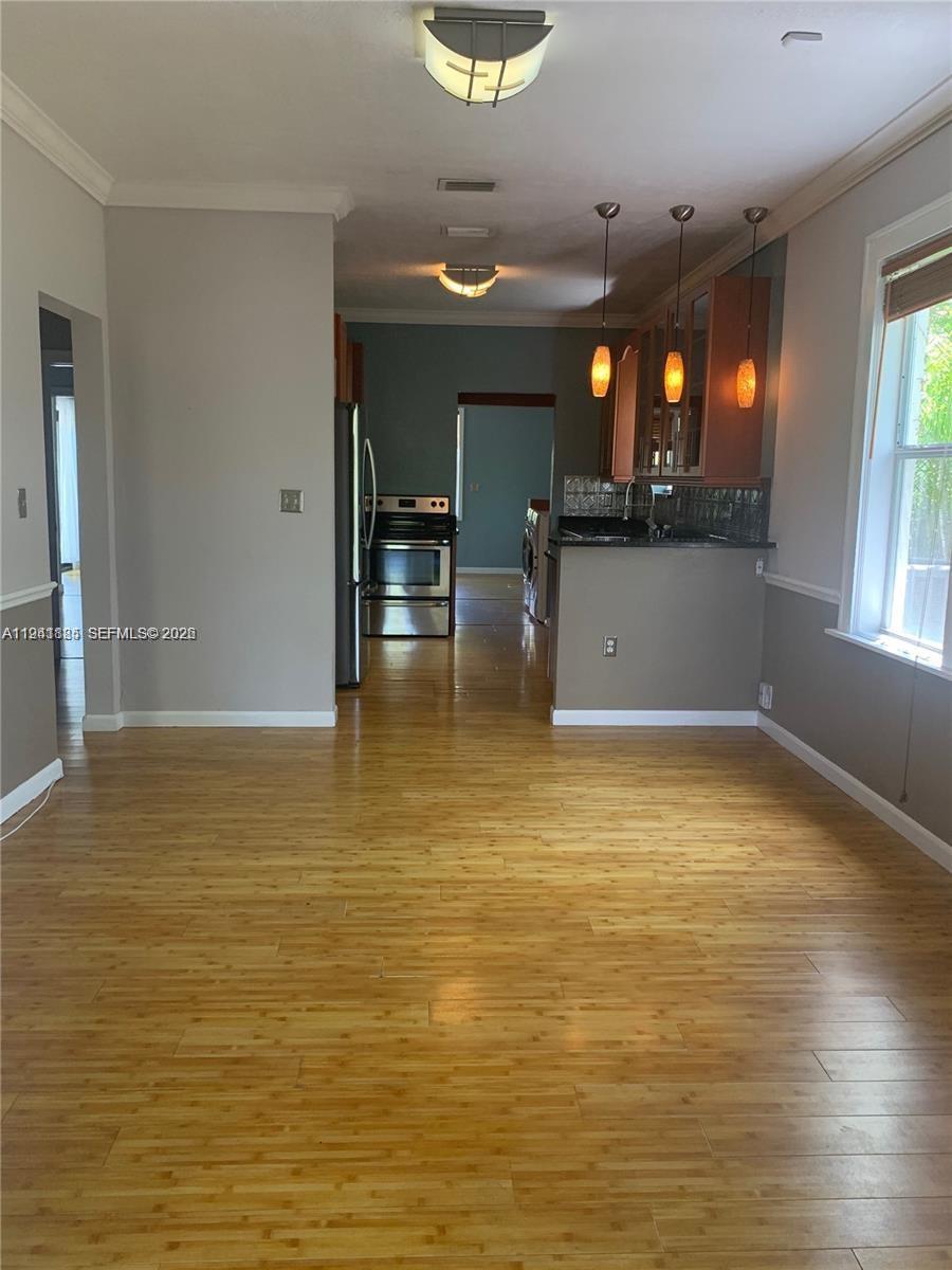 SHADOWLAWN EXTENSION SUB - Residential